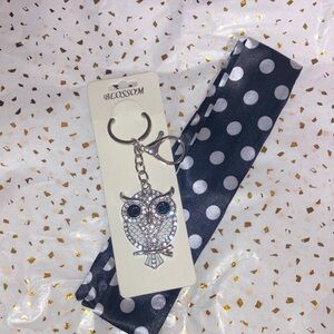 Silver Owl Keychain with Black Polka Dot TWILLLIIEIEEE